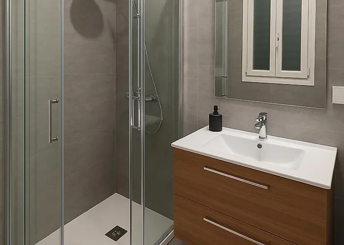 Spacious In The Center *